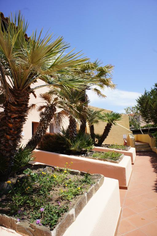 Godo Beach Hotel Baja Cerdeña Exterior foto